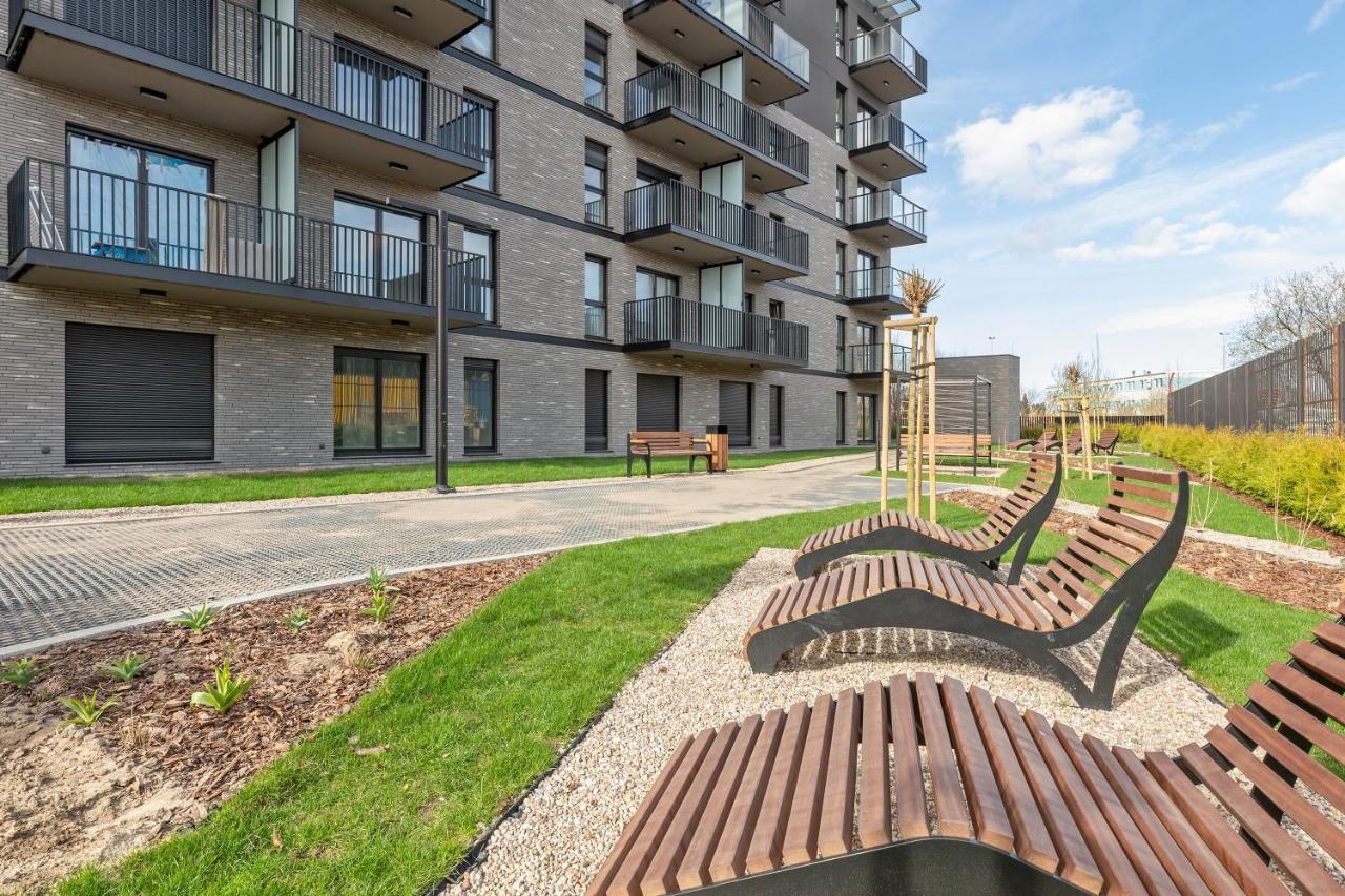 Nadmotlawie Riverside - Gym & Free Parking By Downtown Apartments Гданск Екстериор снимка