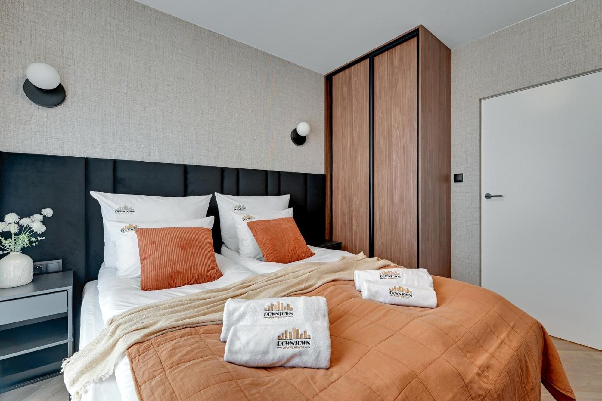 Nadmotlawie Riverside - Gym & Free Parking By Downtown Apartments Гданск Стая снимка